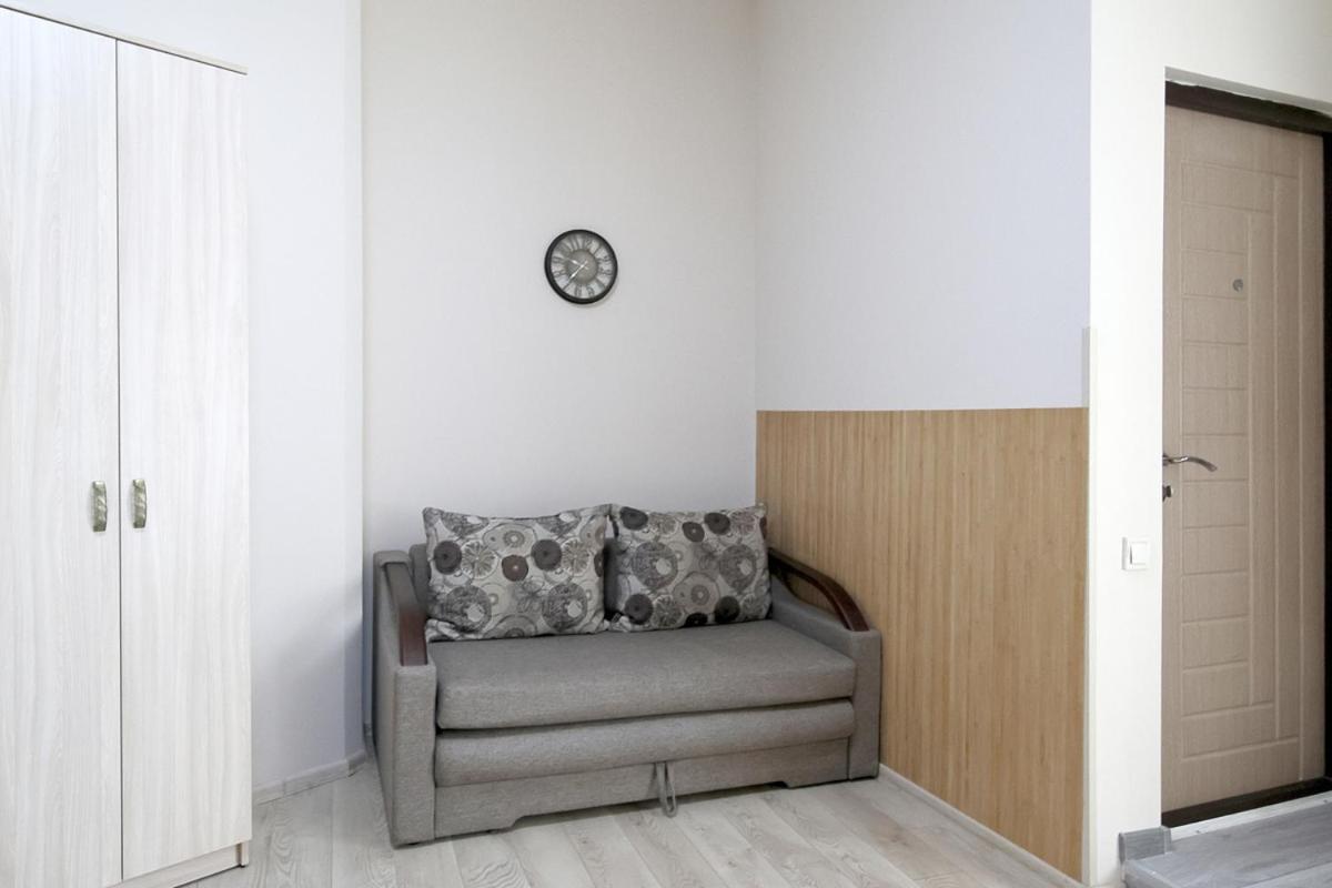 Buk Apartments On Doroshenka 25 Lviv Bagian luar foto