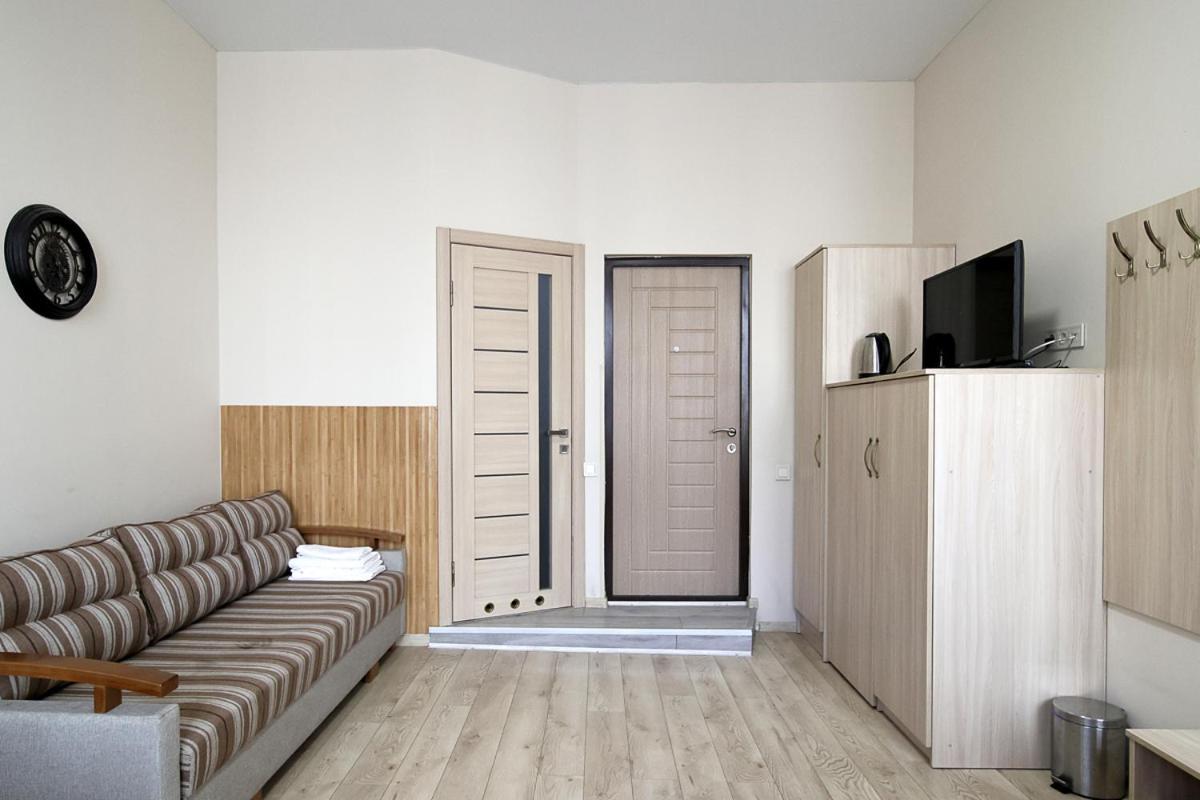 Buk Apartments On Doroshenka 25 Lviv Bagian luar foto